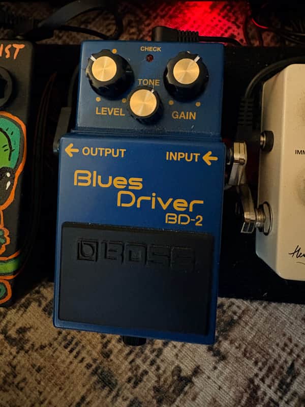 Boss BD-2 Blues Driver (Silver Label) 1995 - Present - Blue