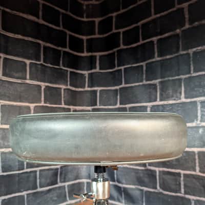 Roc‑N‑Soc Manual Spindle Drum Throne – Ergonomic Saddle Comfort • Smooth Height Adjustment • Rock‑Solid Stability • Player‑Grade Condition image 6