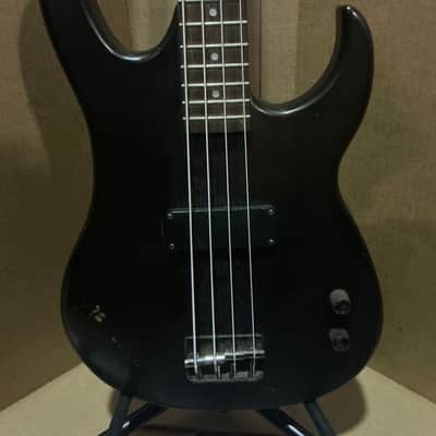 Dean Edge 09 Bass Guitar image 4