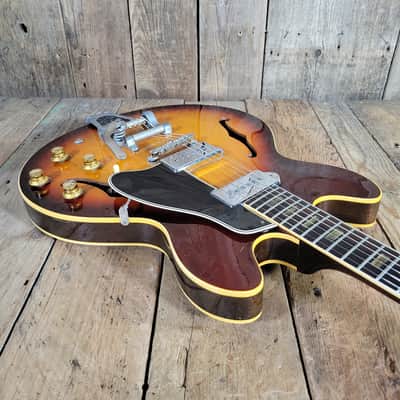 Gibson ES-330 with Factory Bigsby - All Original 1966 - Sunburst image 10