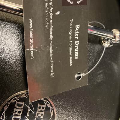 Immagine Steve Ferrone's, Tom Petty and the Heartbreakers, Beier - 7.5x15" Black Steel Snare Drum - 22