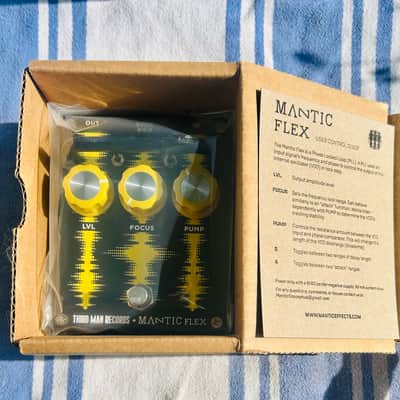 Mantic Third Man Records Flex Fuzz 2018 - Present - Black image 1