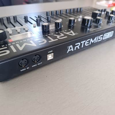 Dreadbox Artemis 6-Voice Desktop Synthesizer 2024 - Present - Black image 4