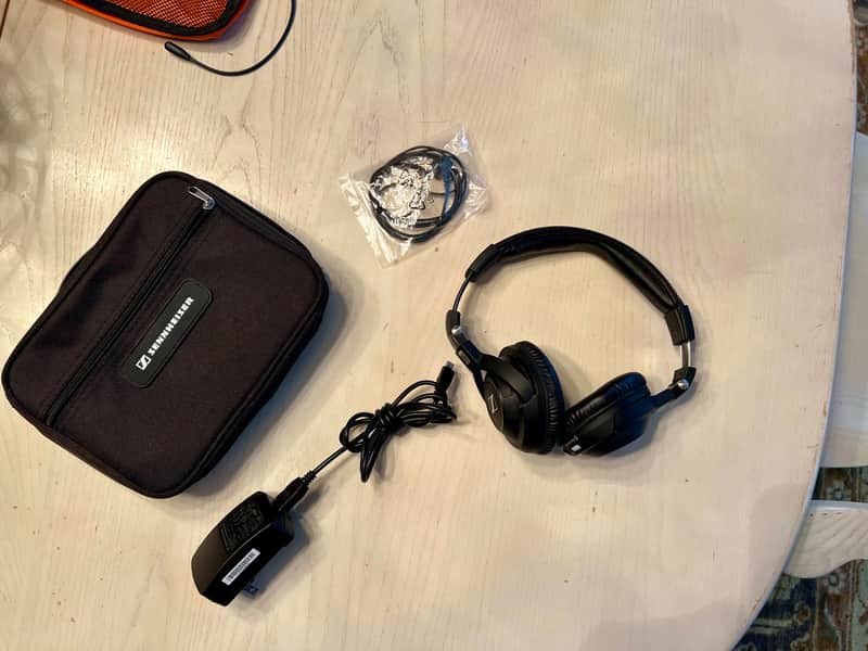 Sennheiser  MM 550-X Wireless Bluetooth Travel Headphones 2000s image 1