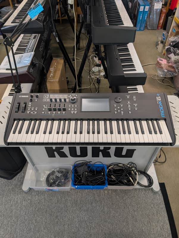 Immagine Yamaha MODX6+ - 1