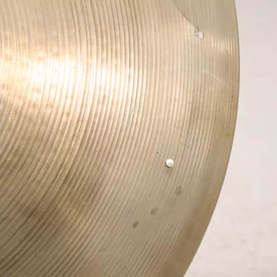 Zildjian 24" A. Avedis Medium Sizzle Ride Cymbal Vintage 1980's image 4