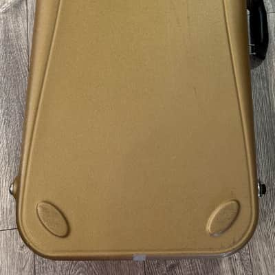 Gibson USA Gold Concept Les Paul Hardshell Case 100th Anniversary Gold image 11