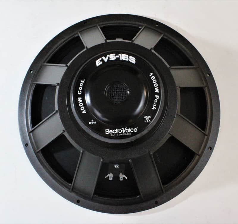 Electro-Voice EVS-18S (18
