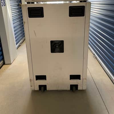 HiWatt HiWatt  DR201 and SE410115F Cab 2011 White image 5