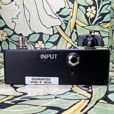Pete Cornish TB-83 Extra Battery Free Treble Boost - Used image 4