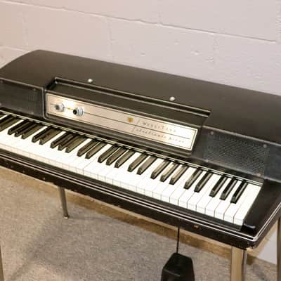 Wurlitzer 200A Electric Piano - Restored and upgraded amplifier w/ FX Loop image 2