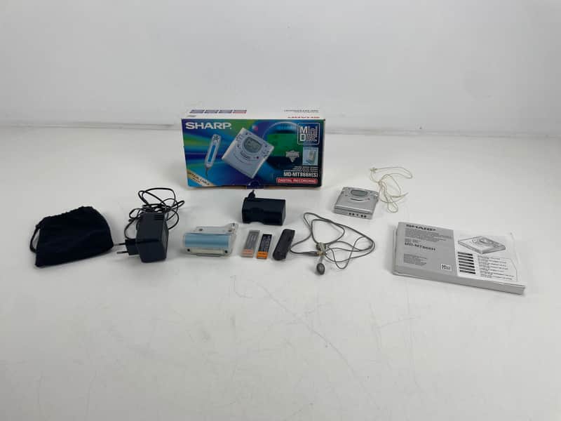 Sharp - MD-MT866H(S) - Portable MiniDisc Player - Original Box & Accesories image 1