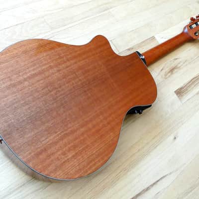 Yamaha NTX700 Nylon String Classical Guitar w/ Preamp & Pickup Near Mint w/ Case image 12