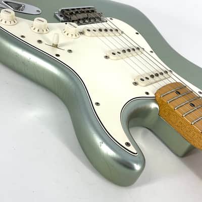 2005 Fender Custom Shop Limited Edition ’66 Stratocaster Closet Classic – Firemist Silver Metallic image 23