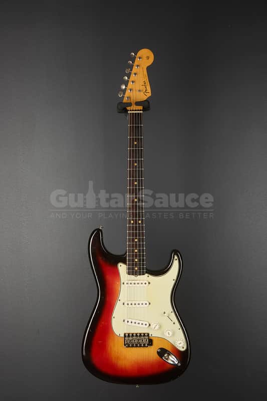 Fender Stratocaster Spaghetti Logo Original Vintage 1964 - Sunburst (COD 2070VG) image 1