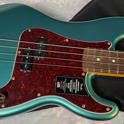 NEW ! Fender American Professional Classic Precision Bass Faded Sherwood Green Metallic - 8.9lbs - Authorized Dealer - G05762 image 3