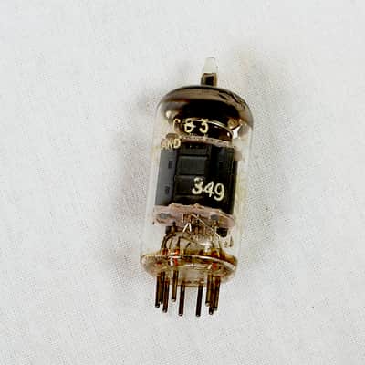 Amperex 12AX7/ ECC83 Bugle Boy (Pair) Test Strong image 11
