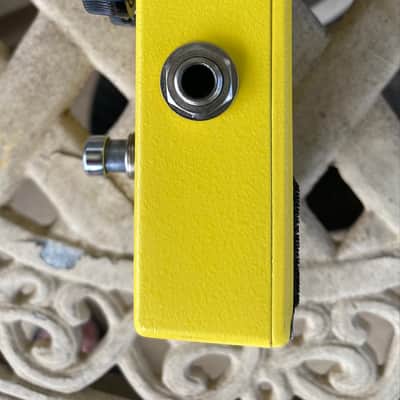 Xotic AC Booster 2007 - 2020 - Yellow image 4