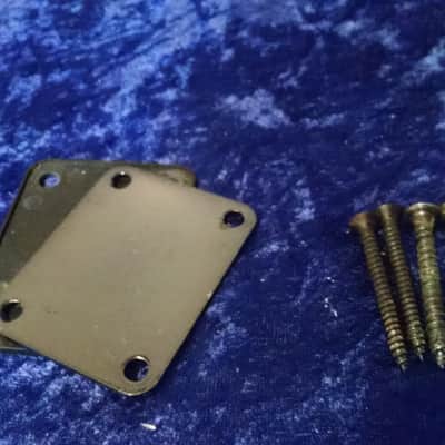 90s Allparts neck plate black w/screws and pad image 2