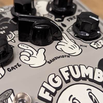 Stone Deaf FX Fig Fumb V2 image 7