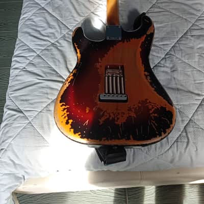 Fender Mike McCready Signature Stratocaster 2023 - Present - 3-Color Sunburst Relic image 7