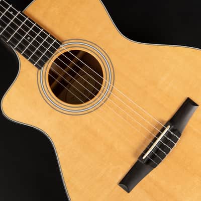 2012 Taylor 312ce-N LH - Natural | USA All Solid Crossover Classical Lefthand Guitar Nylon Cutaway Pickup | OHSC image 6