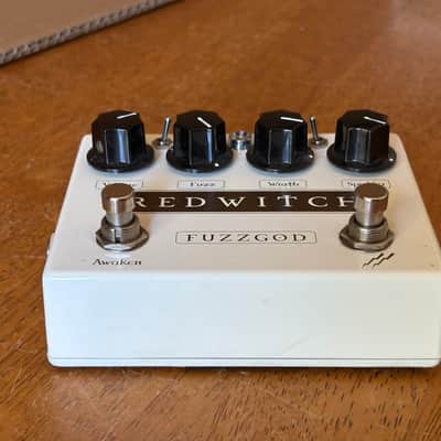 Red Witch Fuzz God II 2010s - White image 9