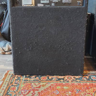 Fender Rumble 100 100-Watt 1x12" Bass Combo image 8