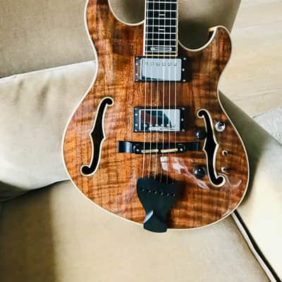 Paul Languedoc G2 2011 Claro Walnut image 4