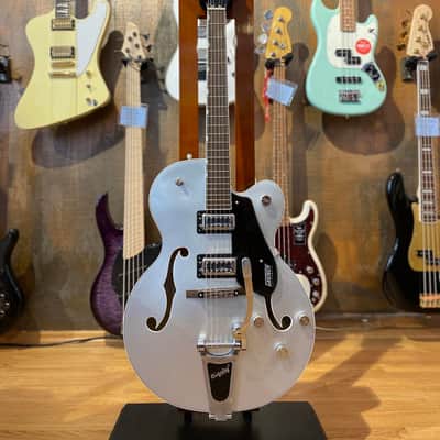 Gretsch G5420T Electromatic Hollow Body Single Cutaway with Bigsby Airline Silver image 1