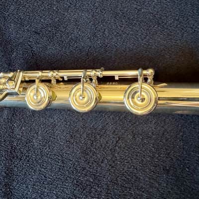 Yamaha YFL-874 Professional Handmade Flute | Sterling Silver EC Headjoint | Split E | B Foot | Open Hole image 7