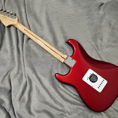 Fender Stratocaster Yngwie Malmsteen Signature 2006 - Candy Apple Red image 2