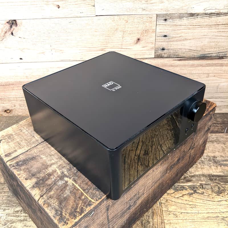 NAD C700 BluOS Streaming Integrated Amplifier DAC
