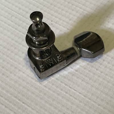 2000's Indonesian Ibanez S & RG Series Dual Pin Cosmo Black Tuners Tuning Pegs 7 In Line image 9