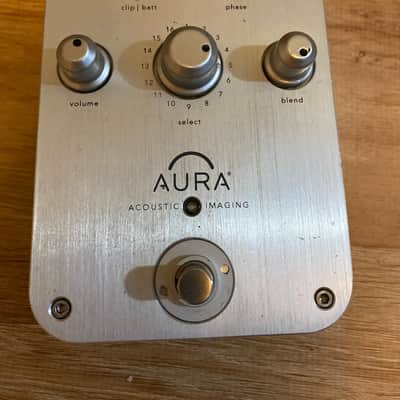 Fishman Aura 16 - Silver image 1