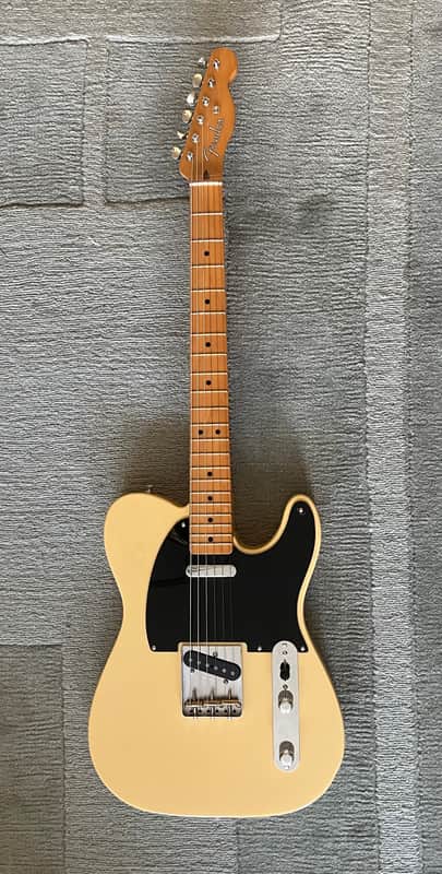 Fender Vintera II '50s Nocaster with Maple Fretboard