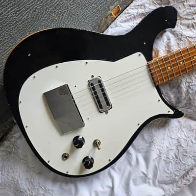1958 Rickenbacker 425, slab body - Jetglo image 11