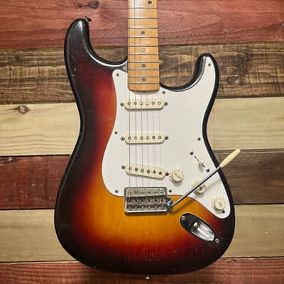 Fender Stratocaster 1958 - Three Tone Sunburst image 2
