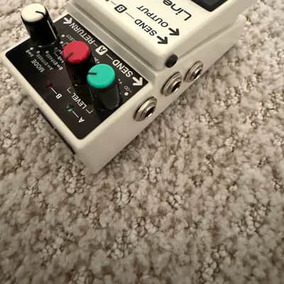 Boss LS-2 Line Selector (Silver Label) 1991 - Present - White image 4