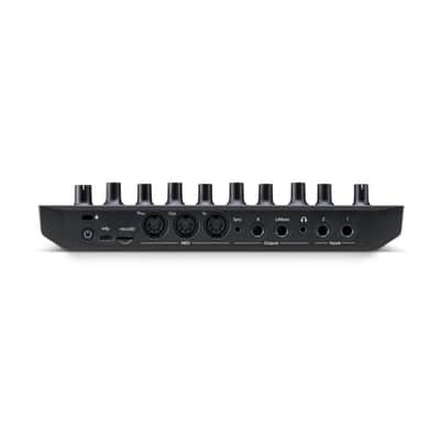 Novation Circuit Tracks Groovebox Bundle with USB Hub, 32GB Card, and Cables image 8