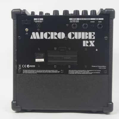 Roland MICRO CUBE RX Battery Powered Guitar Amplifire Built-in Effector, Tuner 2x2.5W 4x4" Combo image 6