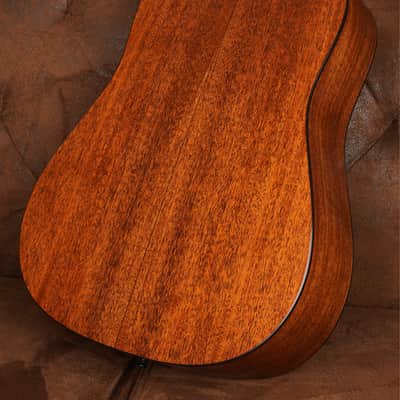 Martin D-18 image 7