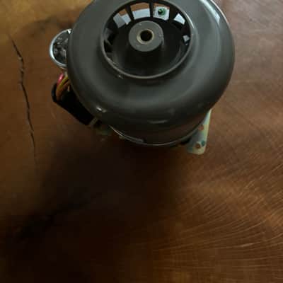 TEAC A-3340S 1/4" motor image 4