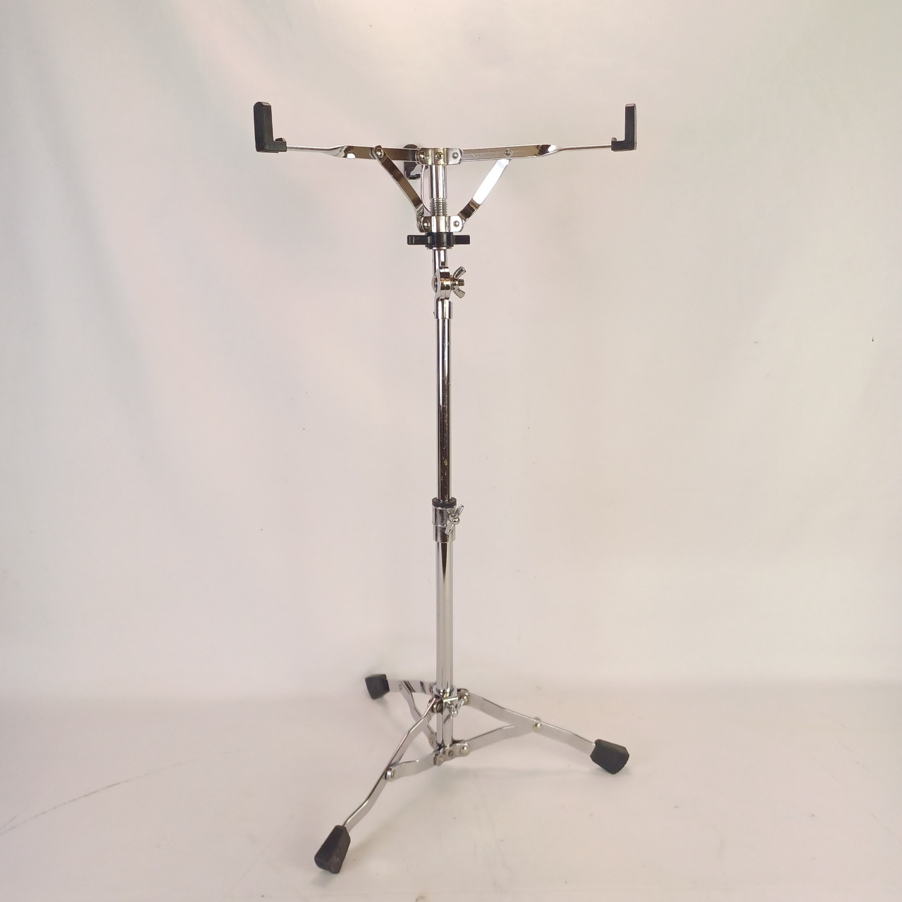 Pearl Snare Drum Stand Single-Braced Tripod + Basket Chrome Plating Vintage 80s — main photograph