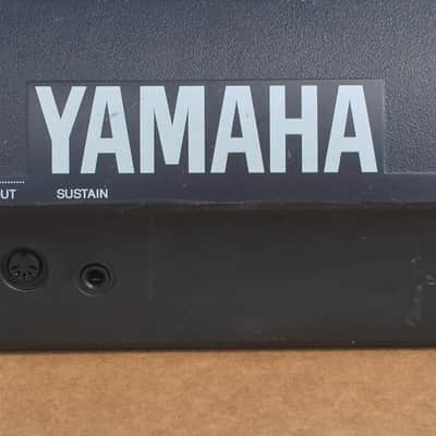Yamaha  PSR-530 XG Synthesizer Arranger Piano Keyboard image 6