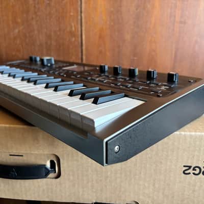 Korg MicroKORG 2 37-Key Synthesizer/Vocoder w/ box image 7