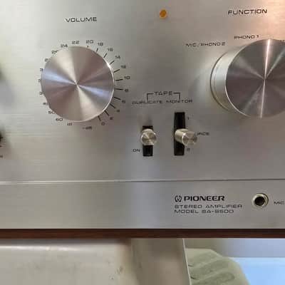 Pioneer SA-9500 80-Watt Stereo Solid-State Integrated Amplifier 1975 - 1979 - Silver image 7