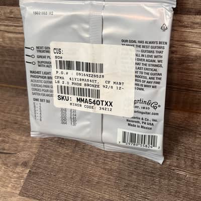 Martin ~ Phosphor Bronze ~ Light ~ Coated Acoustic Guitar Strings ~ 12 - 54 ~ NIB image 2