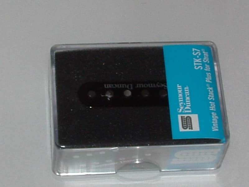 Seymour Duncan STK-S7 Vintage Hot Stack Plus for Strat Pickup (Black) - STK-S7 Black image 1