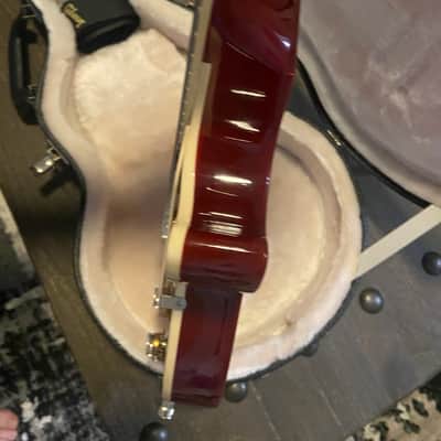 Gibson Les Paul Classic 2022 Cherry Burst Upgraded Locking Tuners Upgraded Gibson case image 18